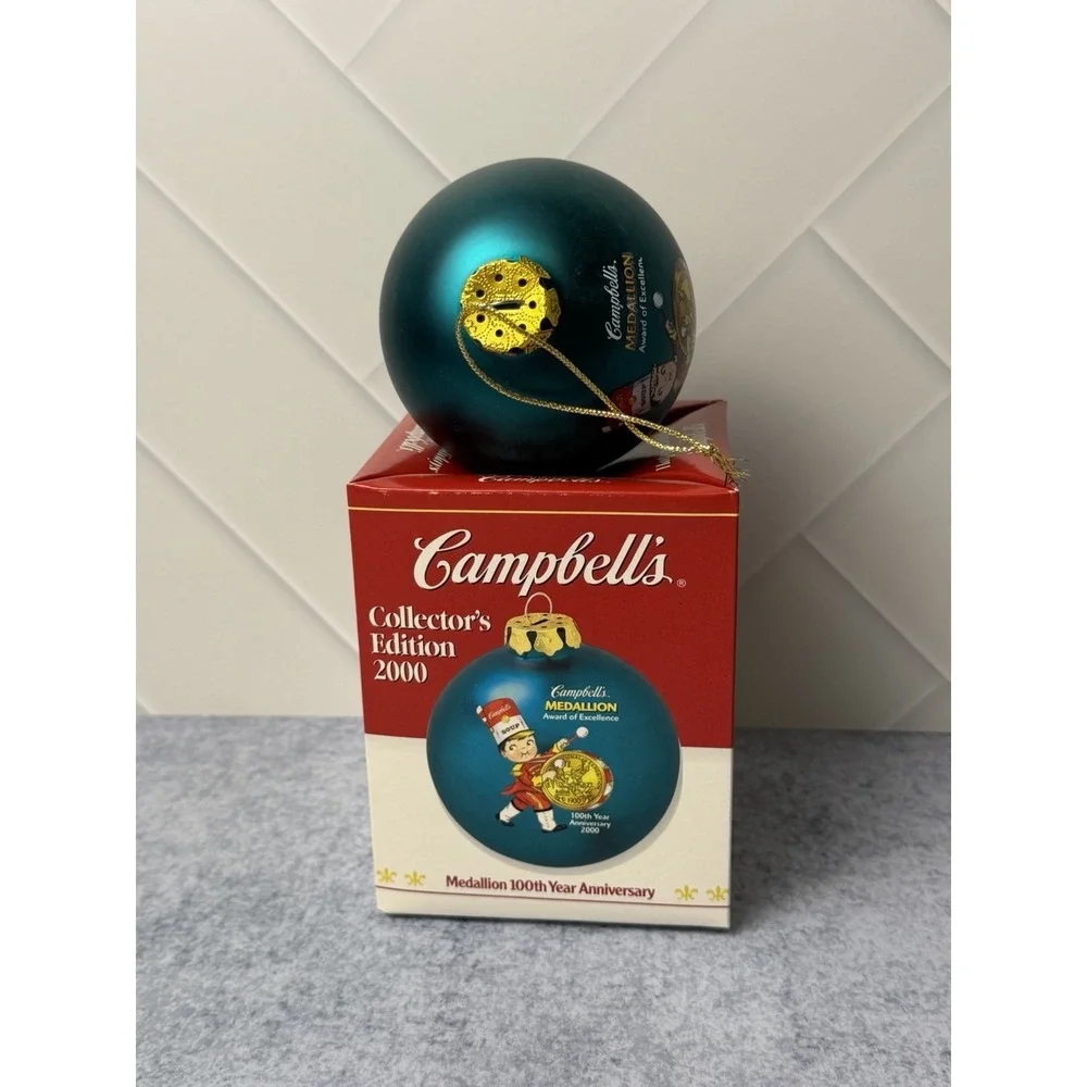 2000 Campbells Soup Collectors Edition Medallion 100th Anniv Ornament w/Box